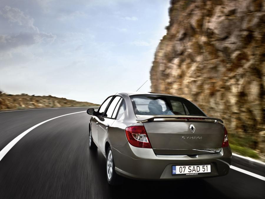  Renault Symbol 2009 года  (фото 20 из 33)